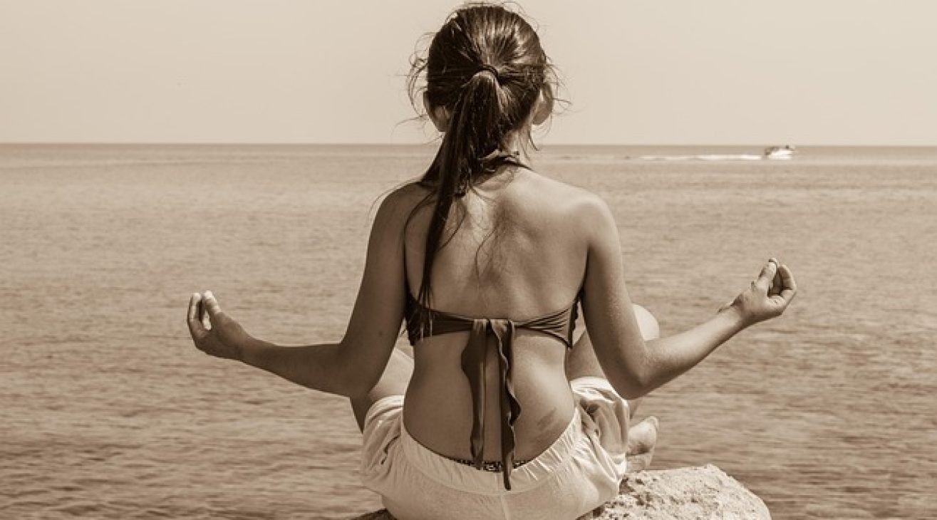 Hábitos que promovem equilíbrio, clareza e harmonia energética