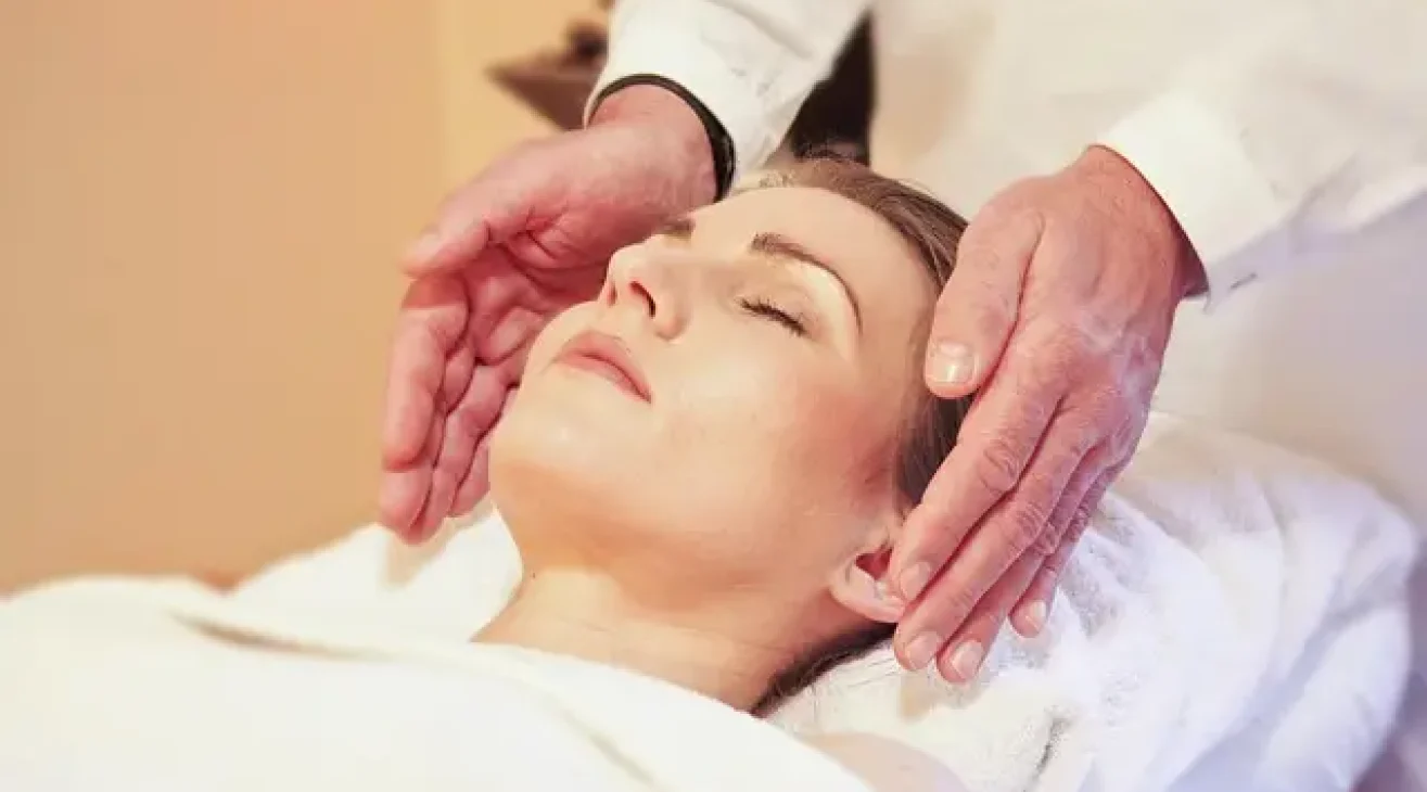 Reiki em Portugal: onde encontrar terapeutas?